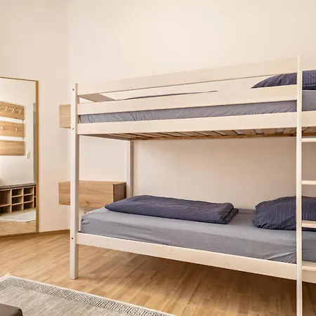 Apartament Tuna